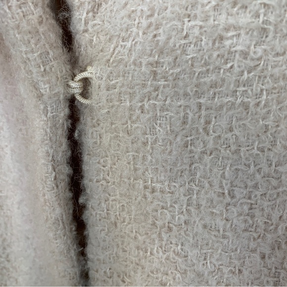 Eileen Fisher Wool Blend Boucle Weave Textured Cream Colored Blazer Size PL - Picture 6 of 7